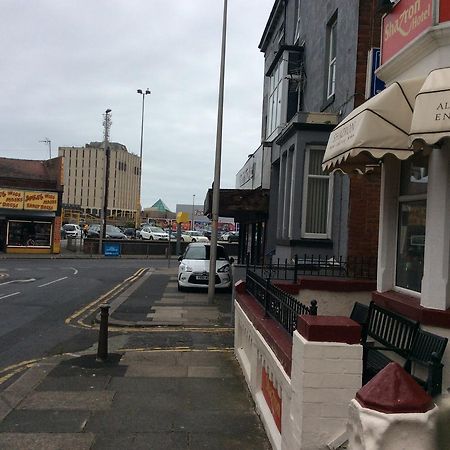 Shazron Hotel Blackpool Eksteriør billede