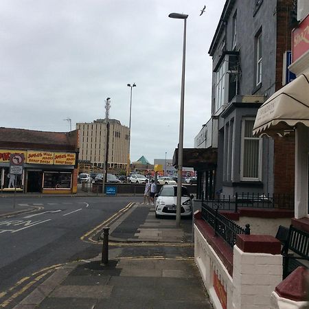 Shazron Hotel Blackpool Eksteriør billede