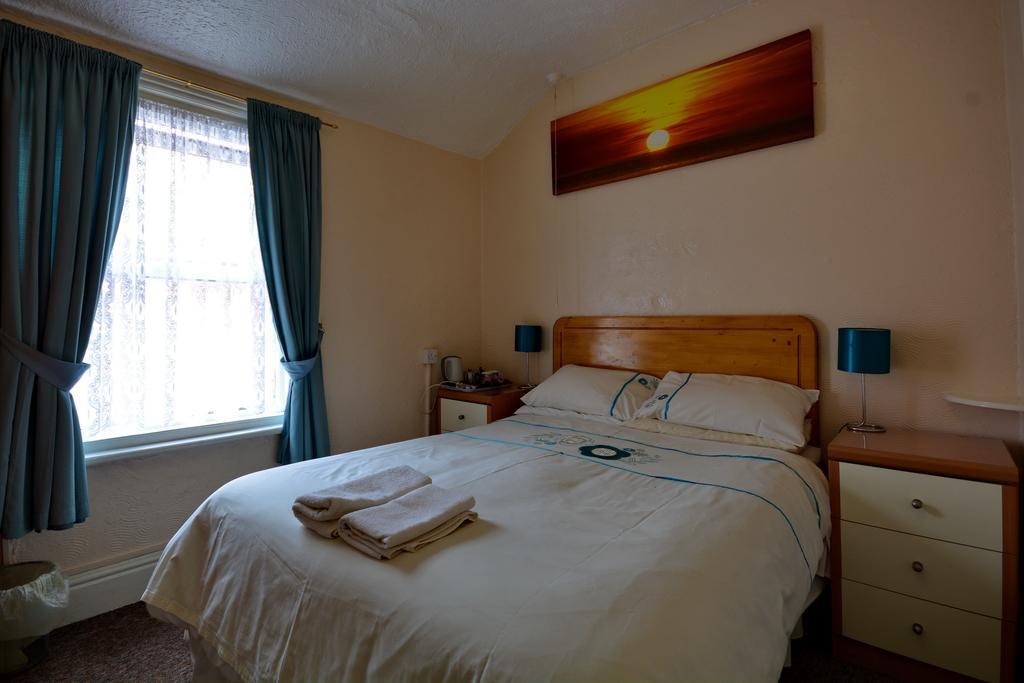 Shazron Hotel Blackpool Eksteriør billede