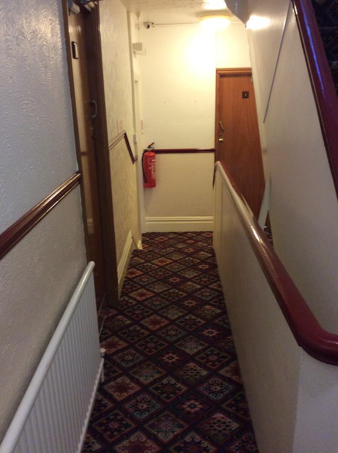 Shazron Hotel Blackpool Eksteriør billede